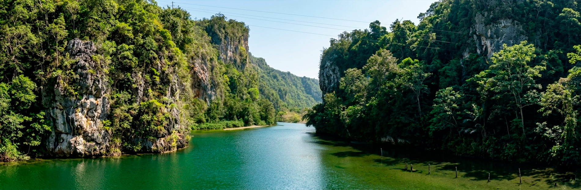 Paisaje del Parque Nacional Alejandro de Humboldt, selvas y relieve montañoso en el oriente de Cuba.